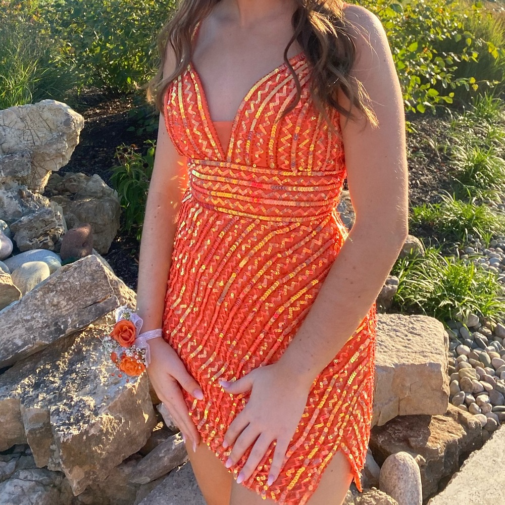 rachel allen homecoming dress size 6
